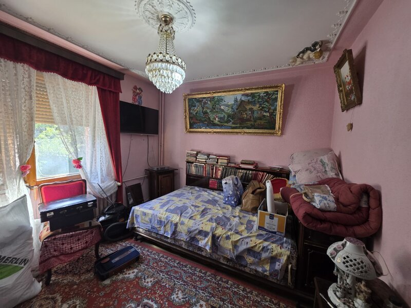 Trapezului, 5 minute metrou 1 Decembrie 1918, chiar pe Prevederii,