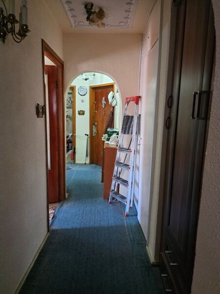 Trapezului, 5 minute metrou 1 Decembrie 1918, chiar pe Prevederii,